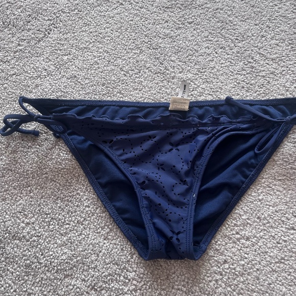 NWOT Design Labs navy blue bikini bottom - Picture 3 of 7